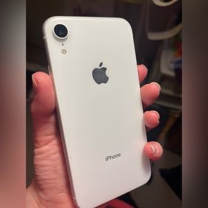 Iphone XR UNLOCKED